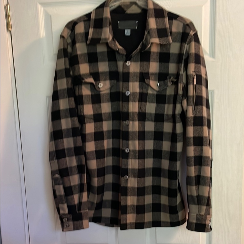 Men’s Large Smartwool buffalo plaid flannel shirt